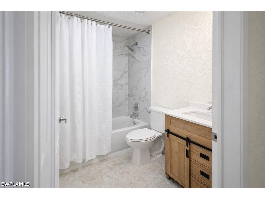 4625 Bayshore Drive #D1 Naples FL 34112 226015896 image11
