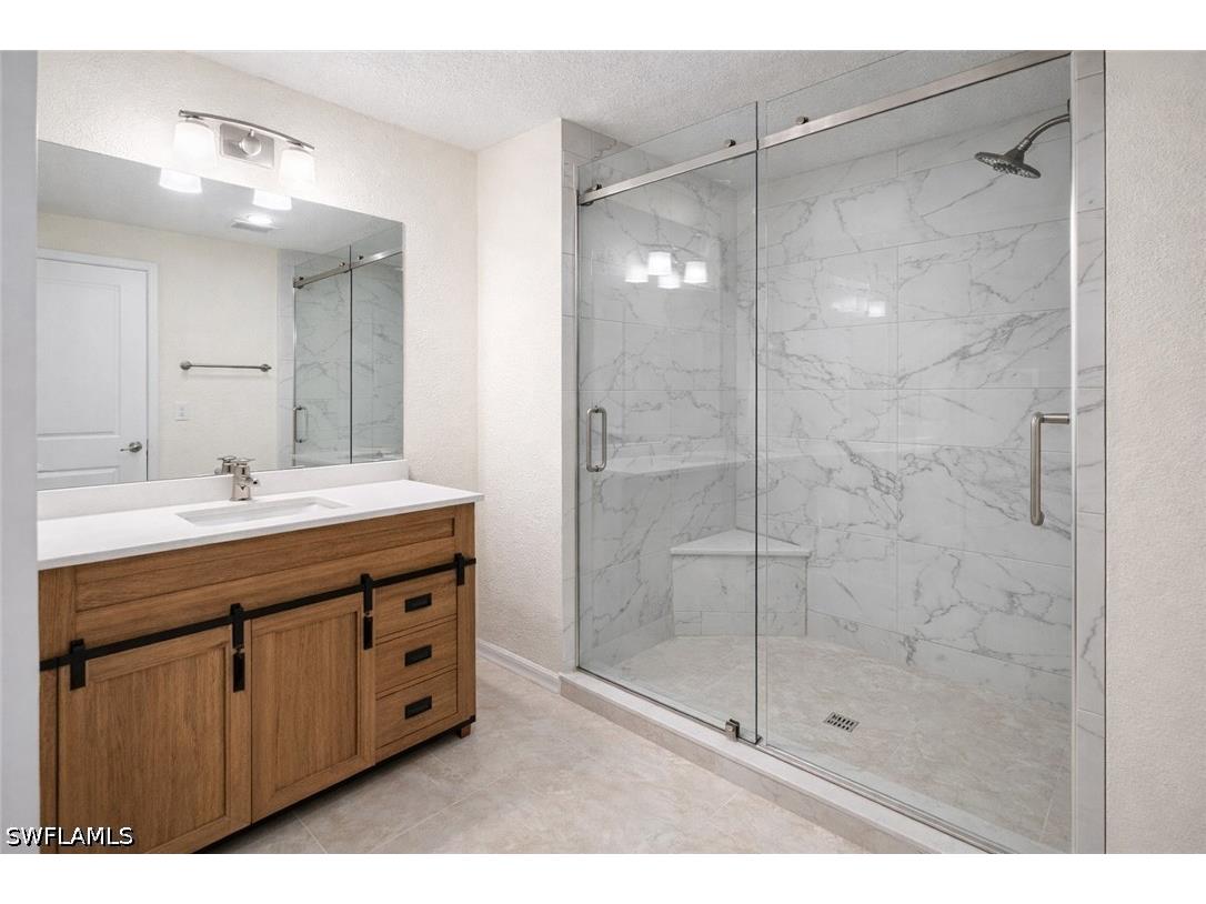 4625 Bayshore Drive #D1 Naples FL 34112 226015896 image9