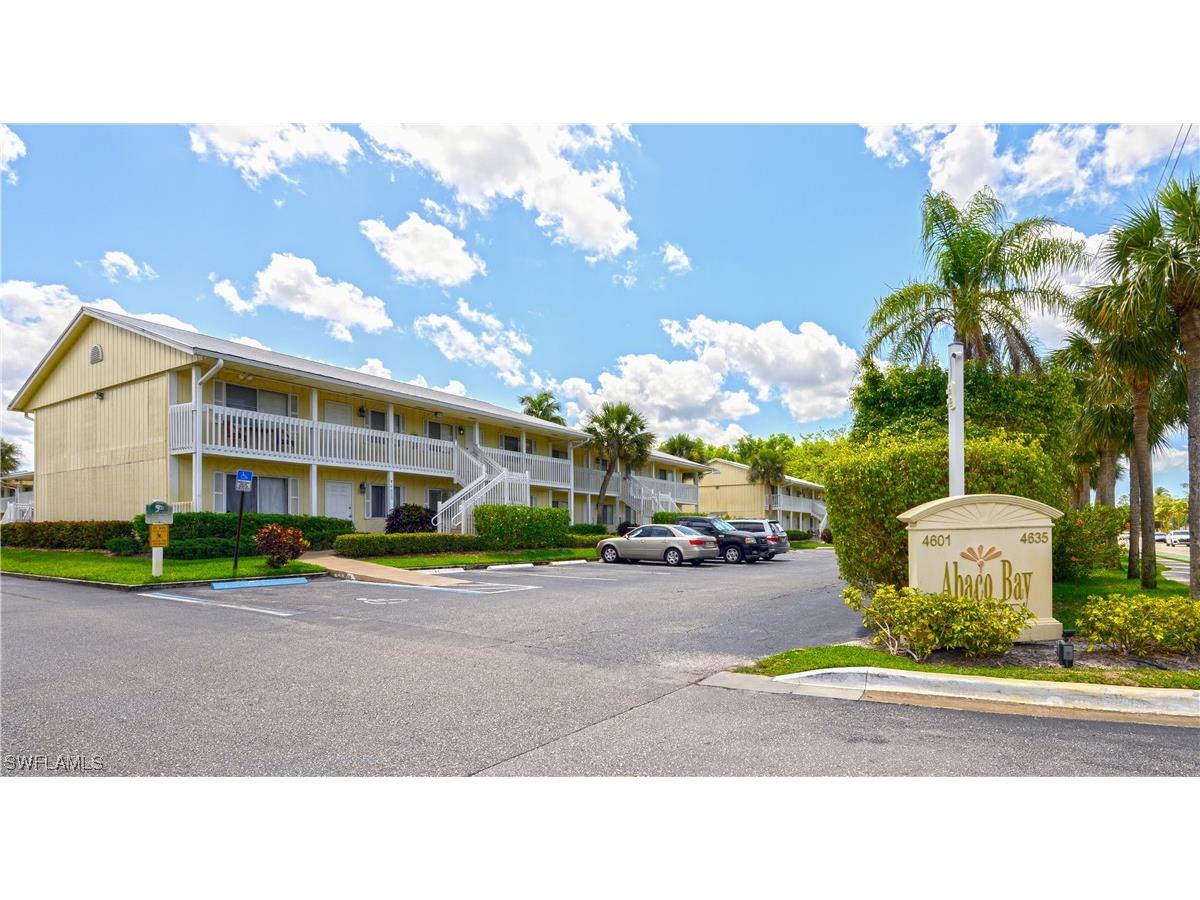 4625 Bayshore Drive #D16 Naples FL 34112 223030970 image1