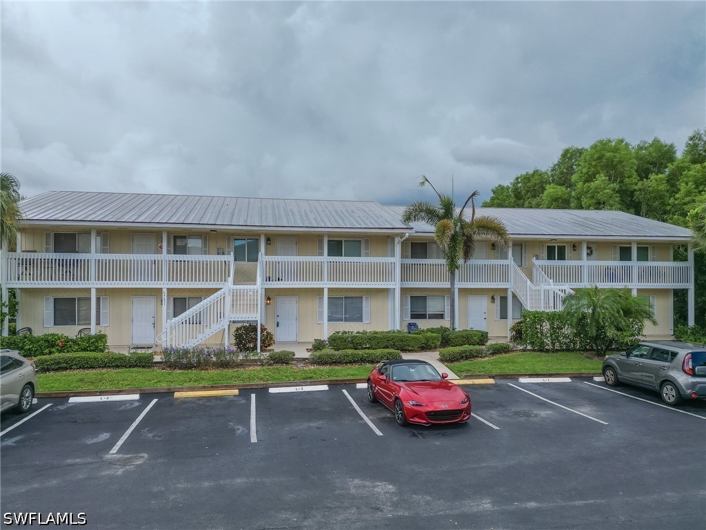 4625 Bayshore Drive #D7 Naples FL 34112 226022654 image1