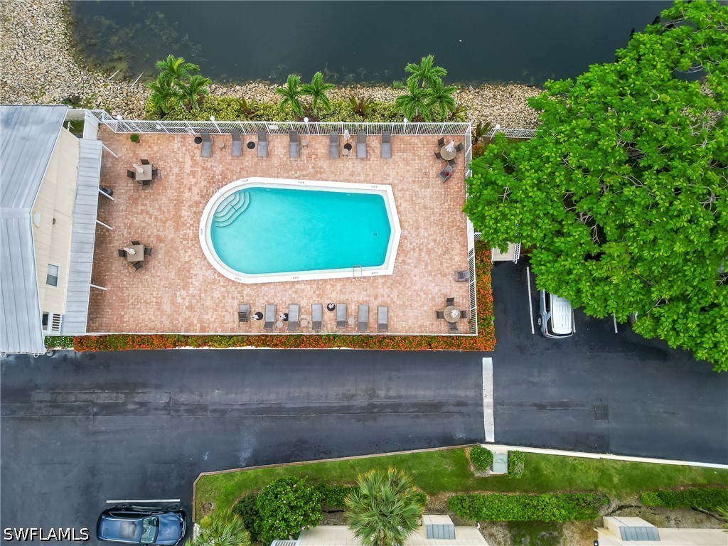 4625 Bayshore Drive #D7 Naples FL 34112 226022654 image4