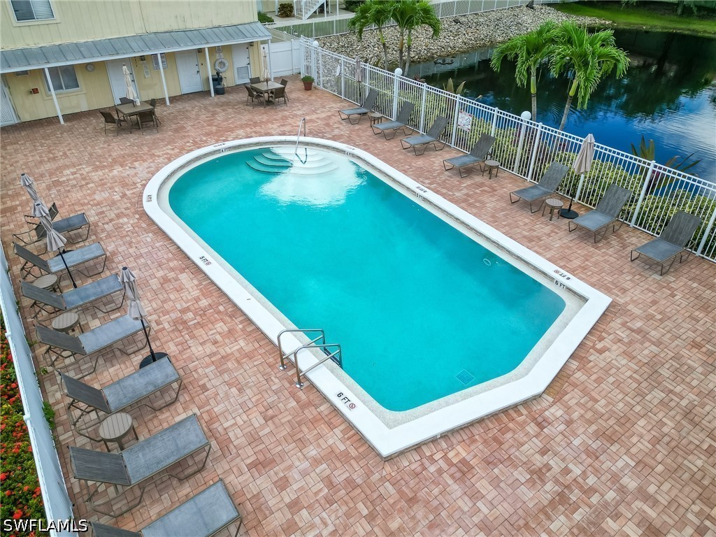 4625 Bayshore Drive #D7 Naples FL 34112 226022654 image5