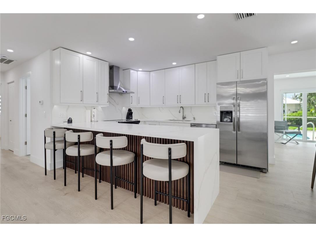 4625 Forest Glen Drive North Fort Myers FL 33903 2025002403 image10