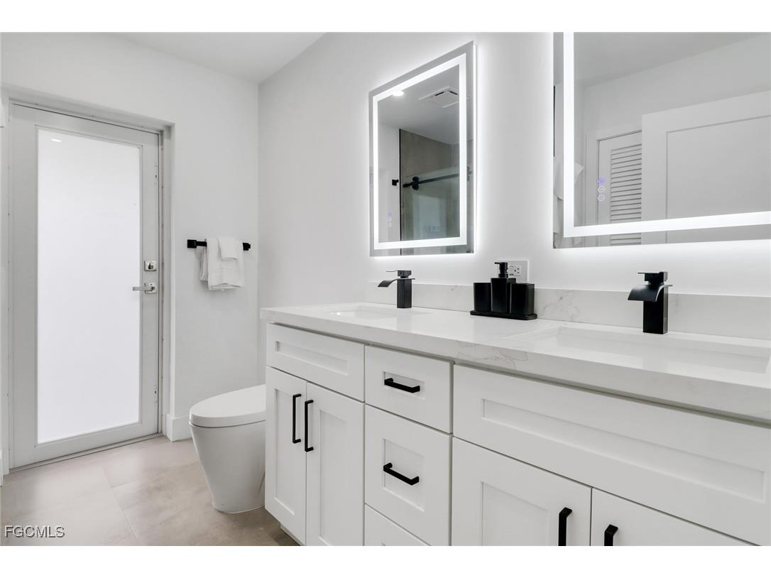 4625 Forest Glen Drive North Fort Myers FL 33903 2025002403 image19