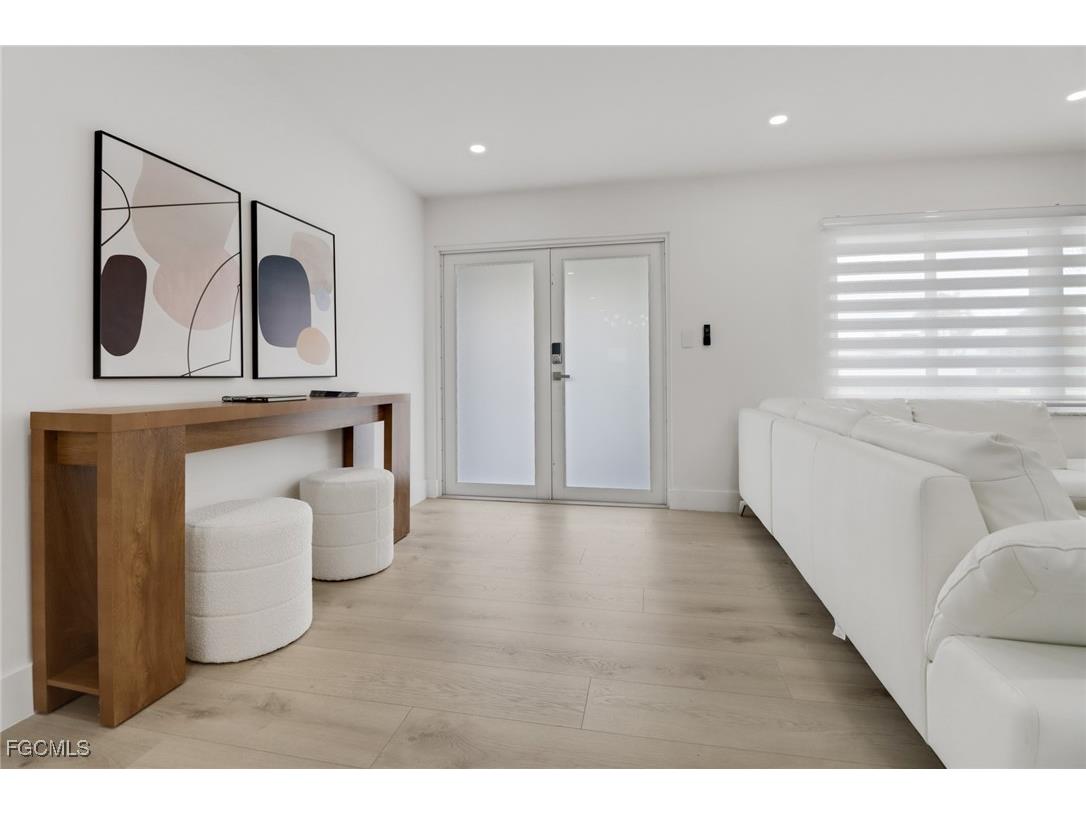 4625 Forest Glen Drive North Fort Myers FL 33903 2025002403 image3