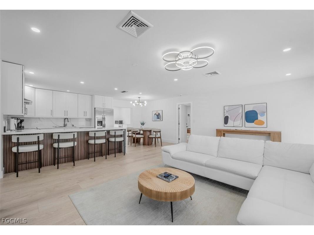 4625 Forest Glen Drive North Fort Myers FL 33903 2026009897 image10