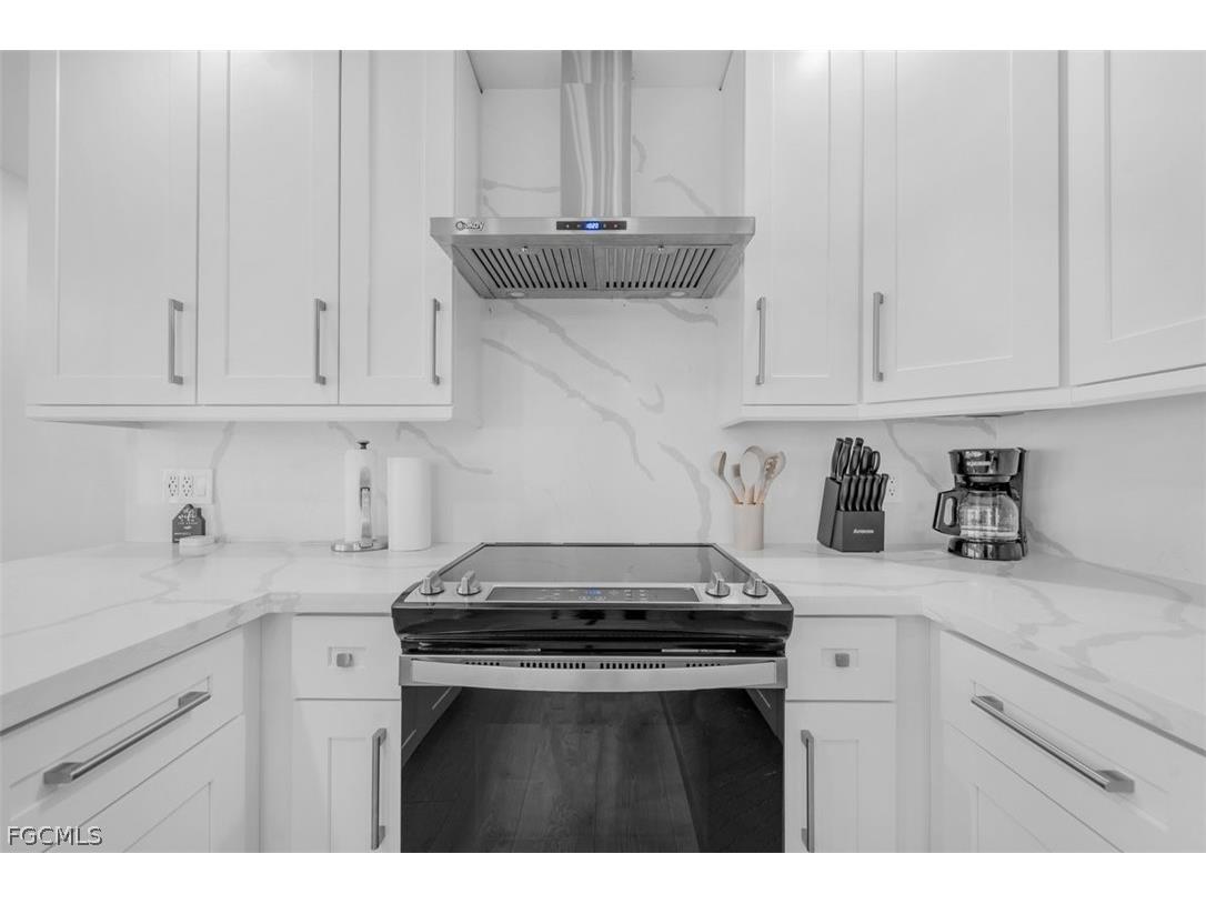 4625 Forest Glen Drive North Fort Myers FL 33903 2026009897 image15