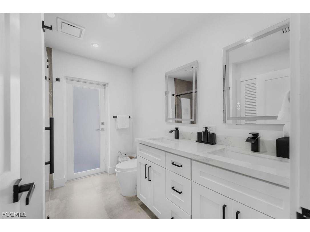 4625 Forest Glen Drive North Fort Myers FL 33903 2026009897 image25