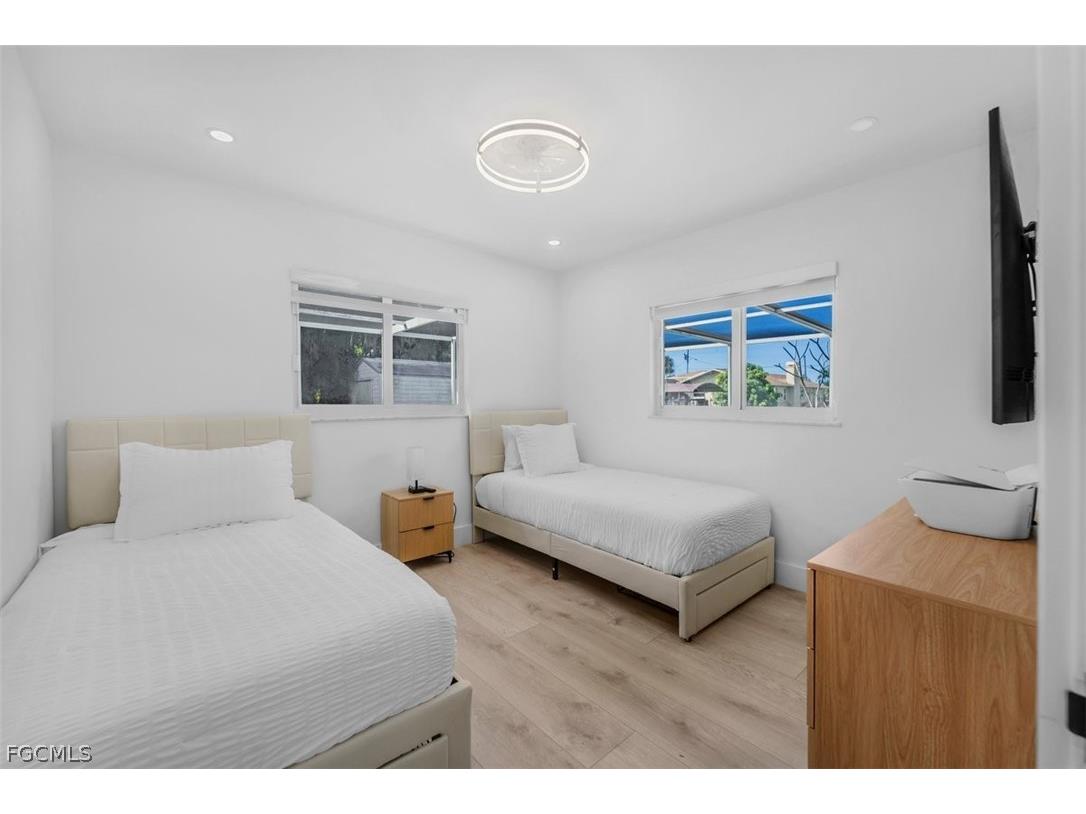 4625 Forest Glen Drive North Fort Myers FL 33903 2026009897 image28