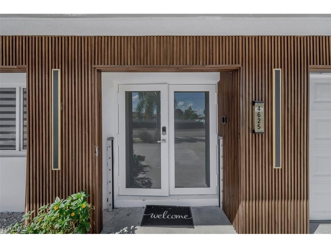 4625 Forest Glen Drive North Fort Myers FL 33903 2026009897 image3