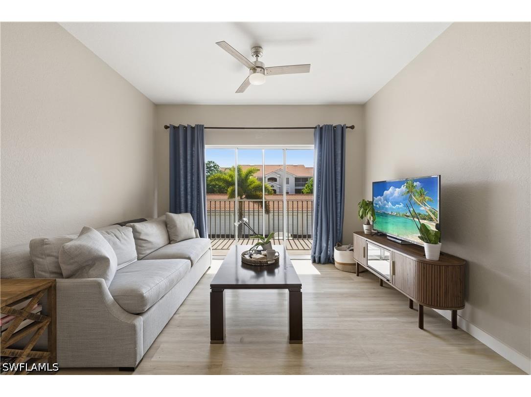 4625 Saint Croix Lane #1126 Naples FL 34109 226018419 image1