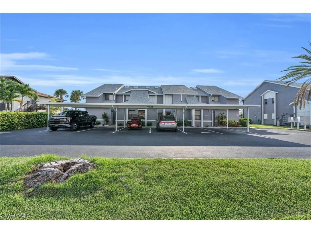 4626 SE 5th Place #102 Cape Coral FL 33904 223084032 image1