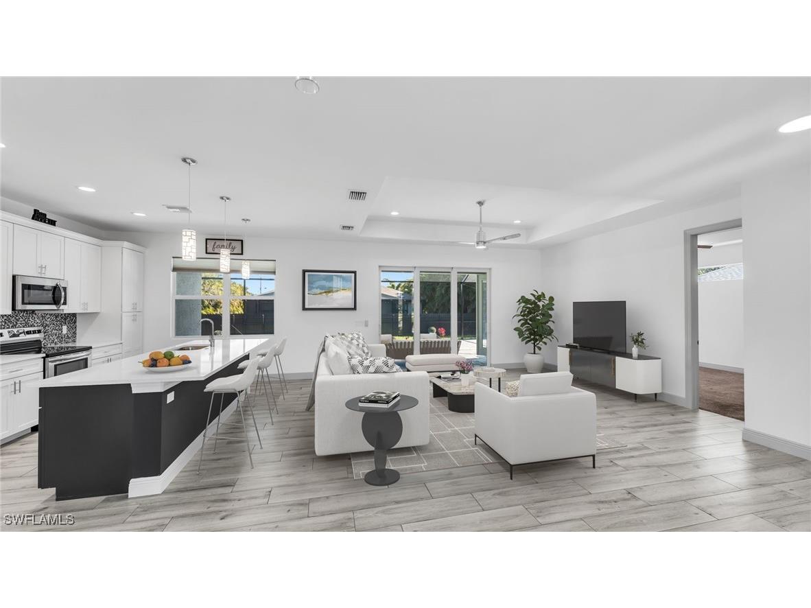 4627 Agualinda Boulevard Cape Coral FL 33914 225013272 image1