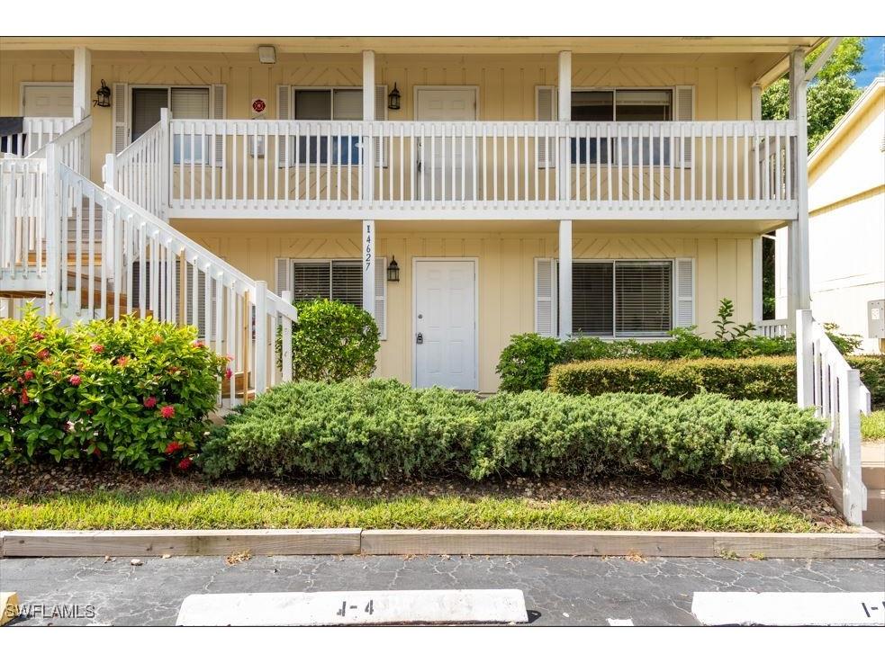 4627 Bayshore Drive #I-4 Naples FL 34112 225060688 image1