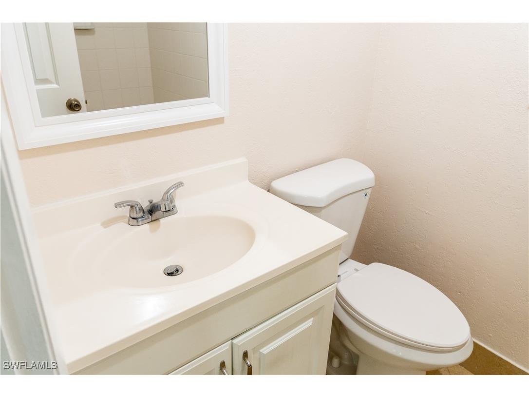 4627 Bayshore Drive #I-4 Naples FL 34112 225060688 image14