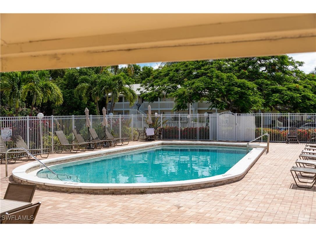 4627 Bayshore Drive #I-4 Naples FL 34112 225060688 image20