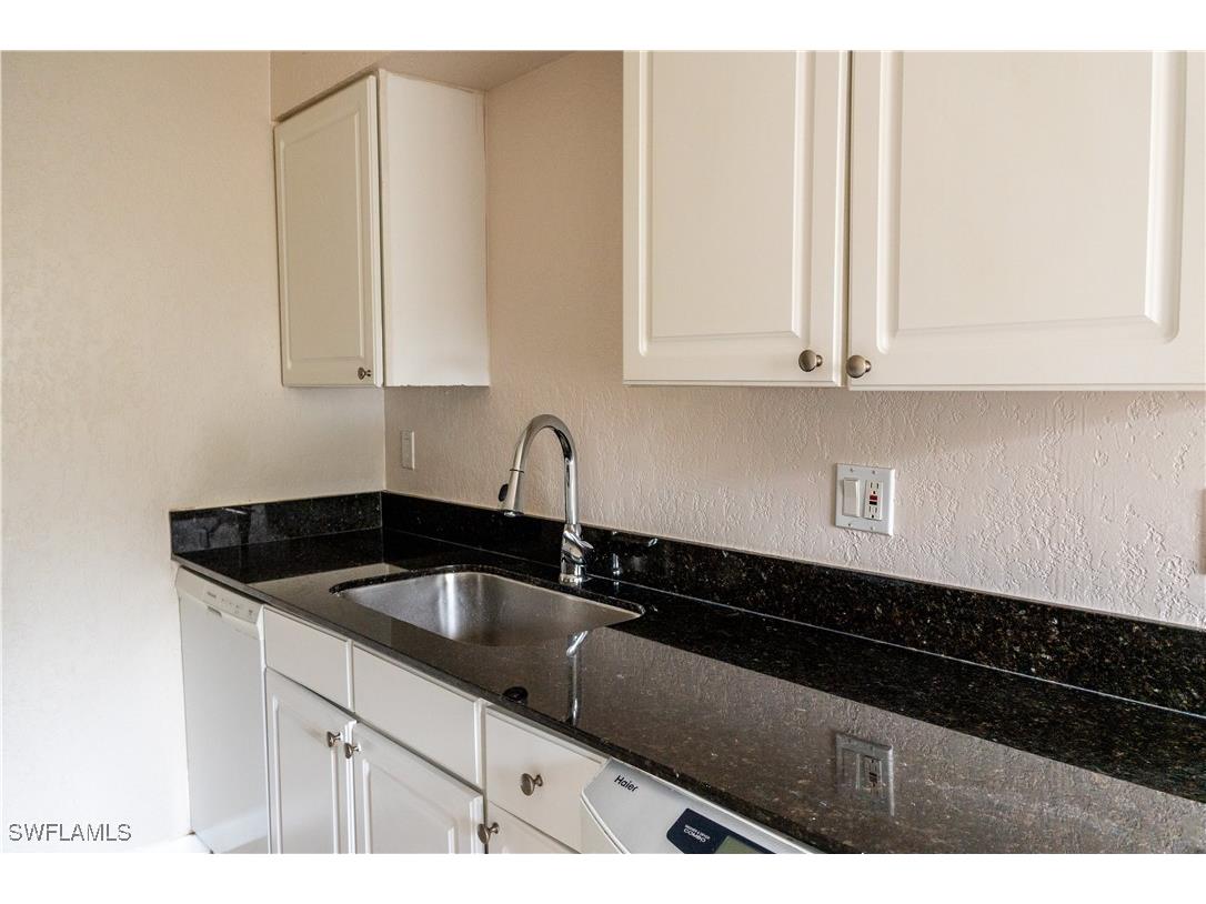 4627 Bayshore Drive #I-4 Naples FL 34112 225060688 image8