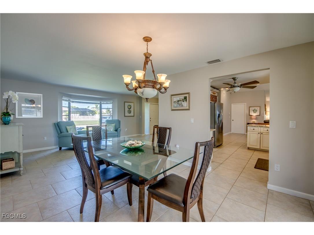 4627 SW 2nd Avenue Cape Coral FL 33914 2025005817 image13