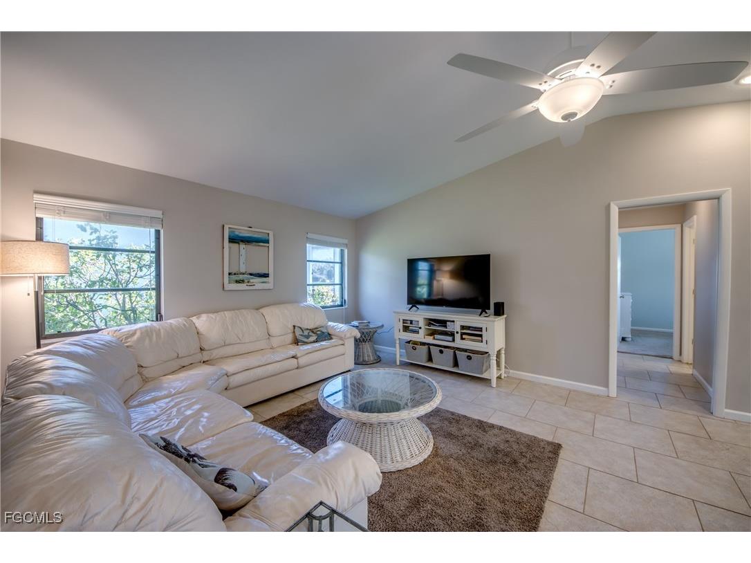 4627 SW 2nd Avenue Cape Coral FL 33914 2025005817 image22