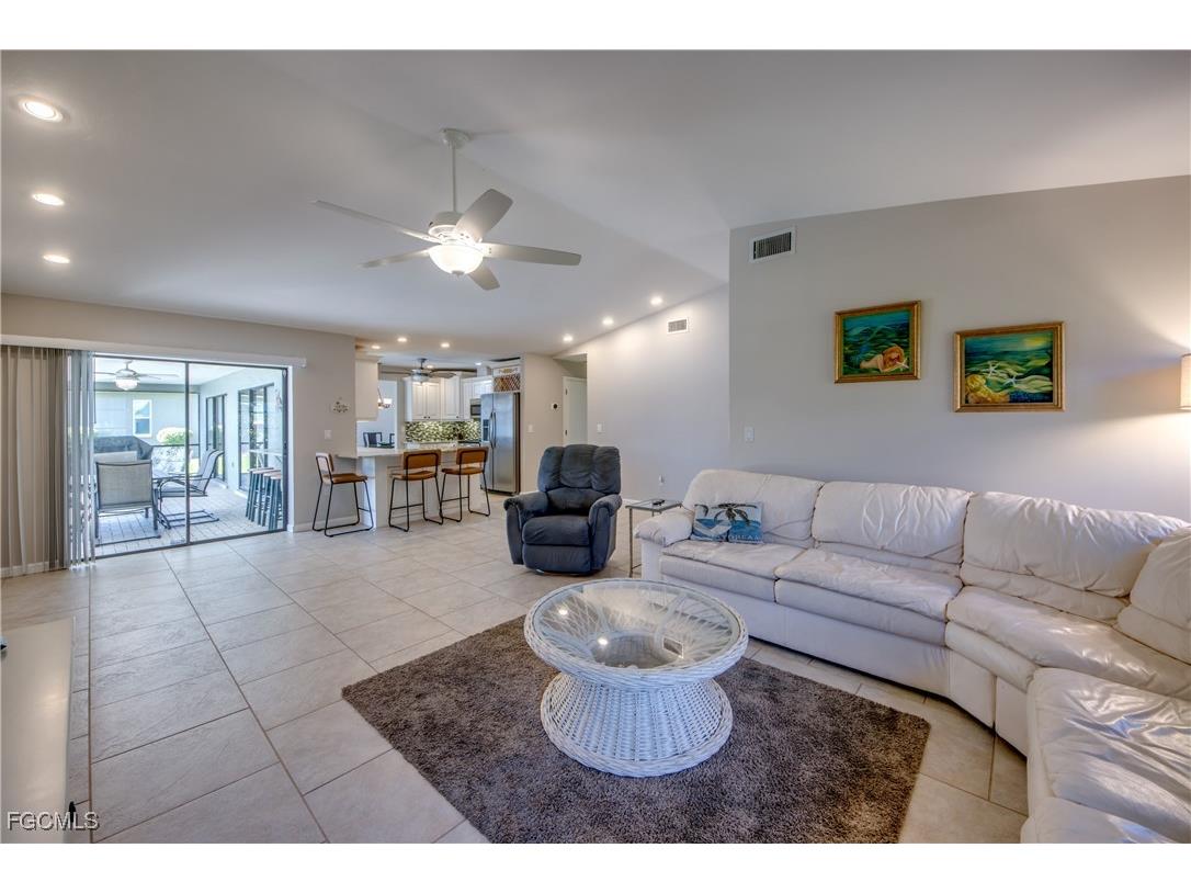 4627 SW 2nd Avenue Cape Coral FL 33914 2025005817 image23