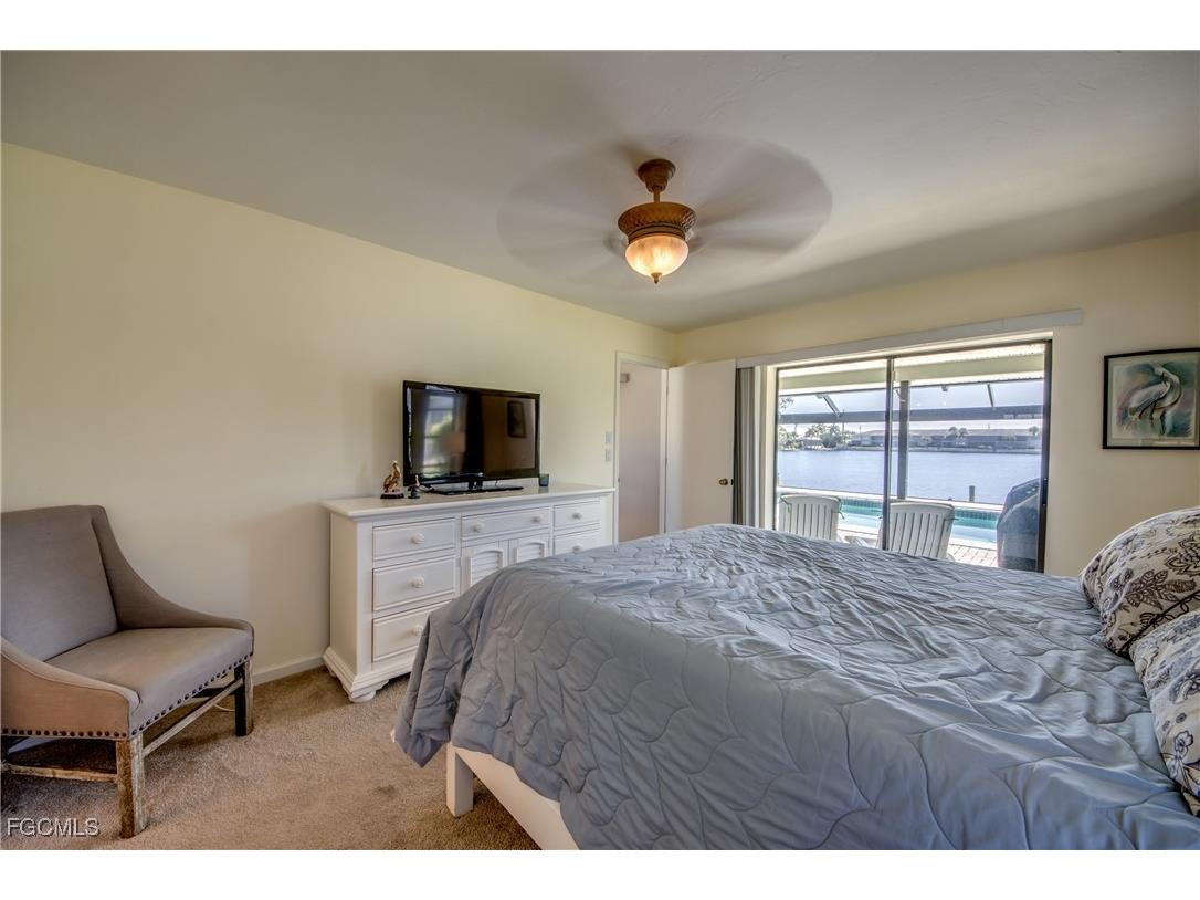4627 SW 2nd Avenue Cape Coral FL 33914 2025005817 image25