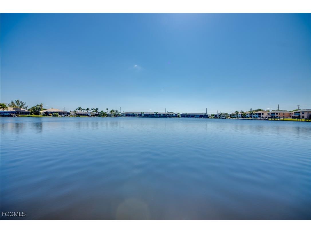 4627 SW 2nd Avenue Cape Coral FL 33914 2025005817 image3