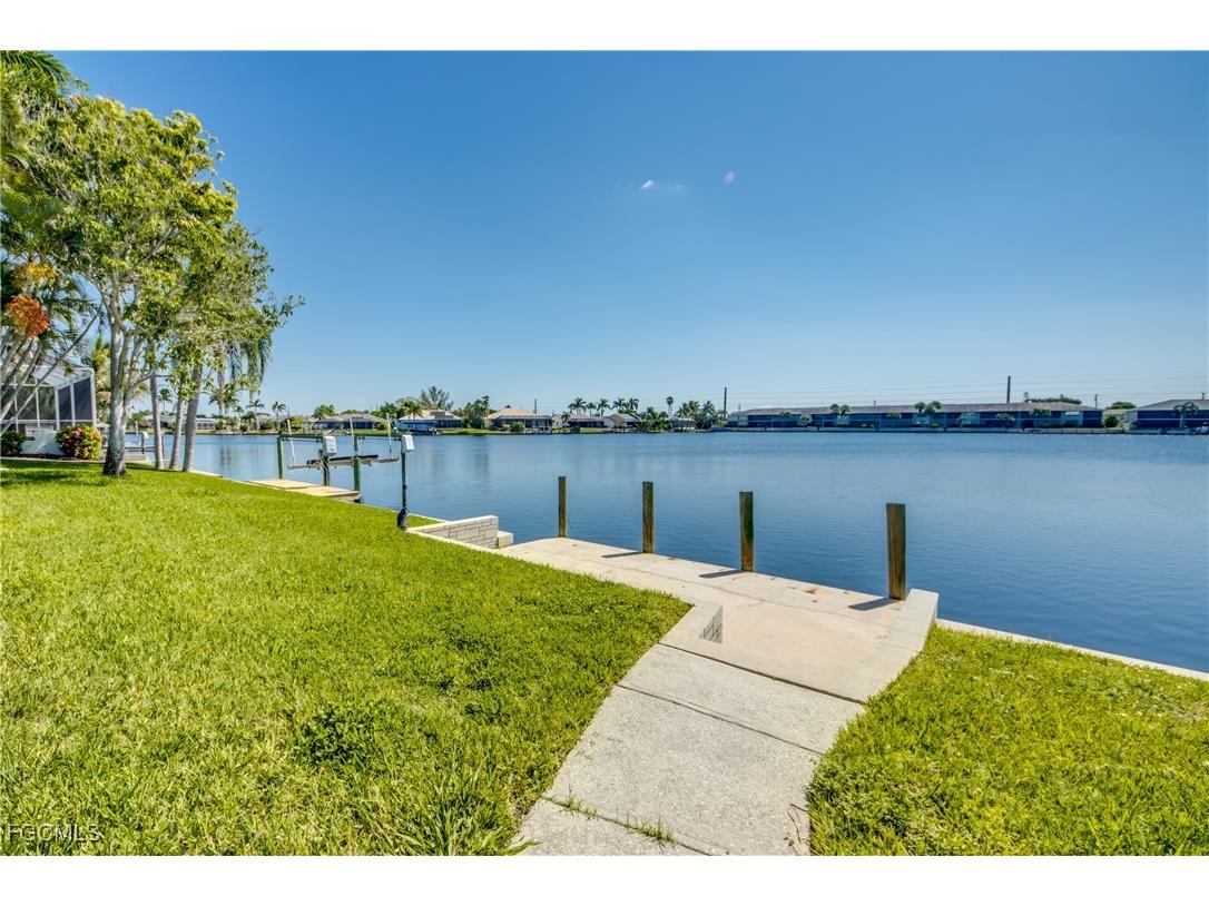 4627 SW 2nd Avenue Cape Coral FL 33914 2025005817 image39