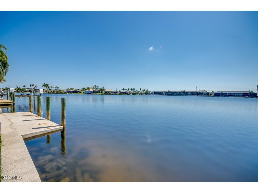 4627 SW 2nd Avenue Cape Coral FL 33914 2025005817 image40
