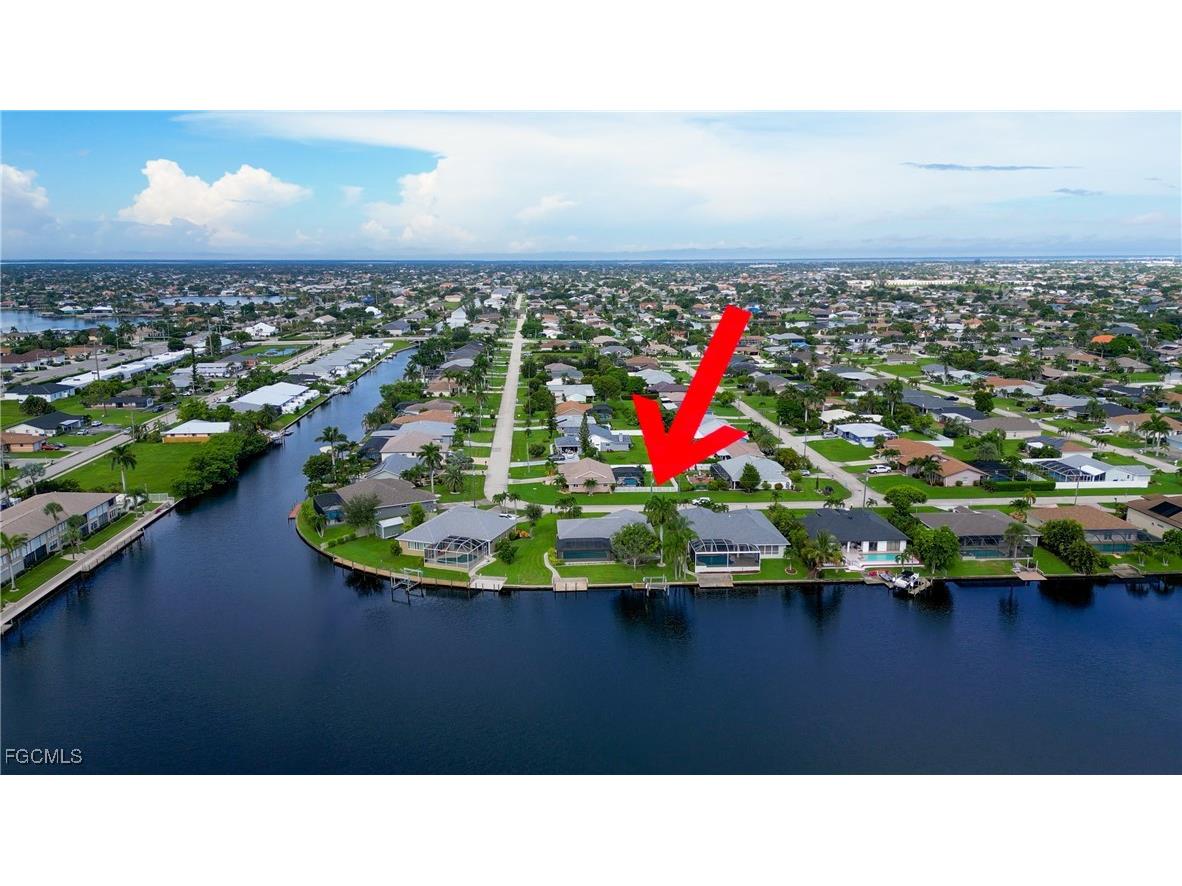 4627 SW 2nd Avenue Cape Coral FL 33914 2025005817 image44
