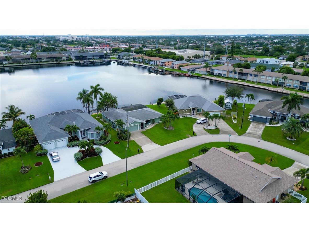 4627 SW 2nd Avenue Cape Coral FL 33914 2025005817 image47