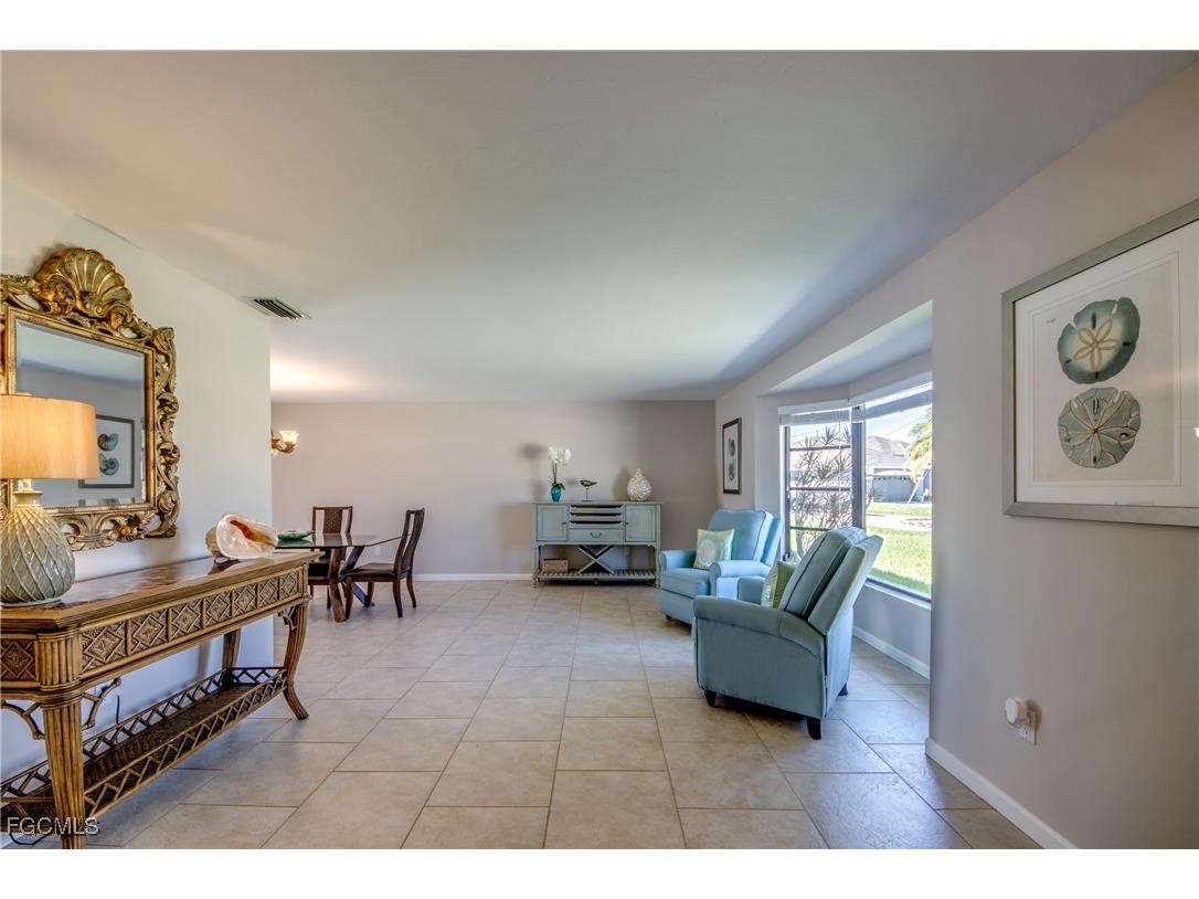 4627 SW 2nd Avenue Cape Coral FL 33914 2025005817 image7