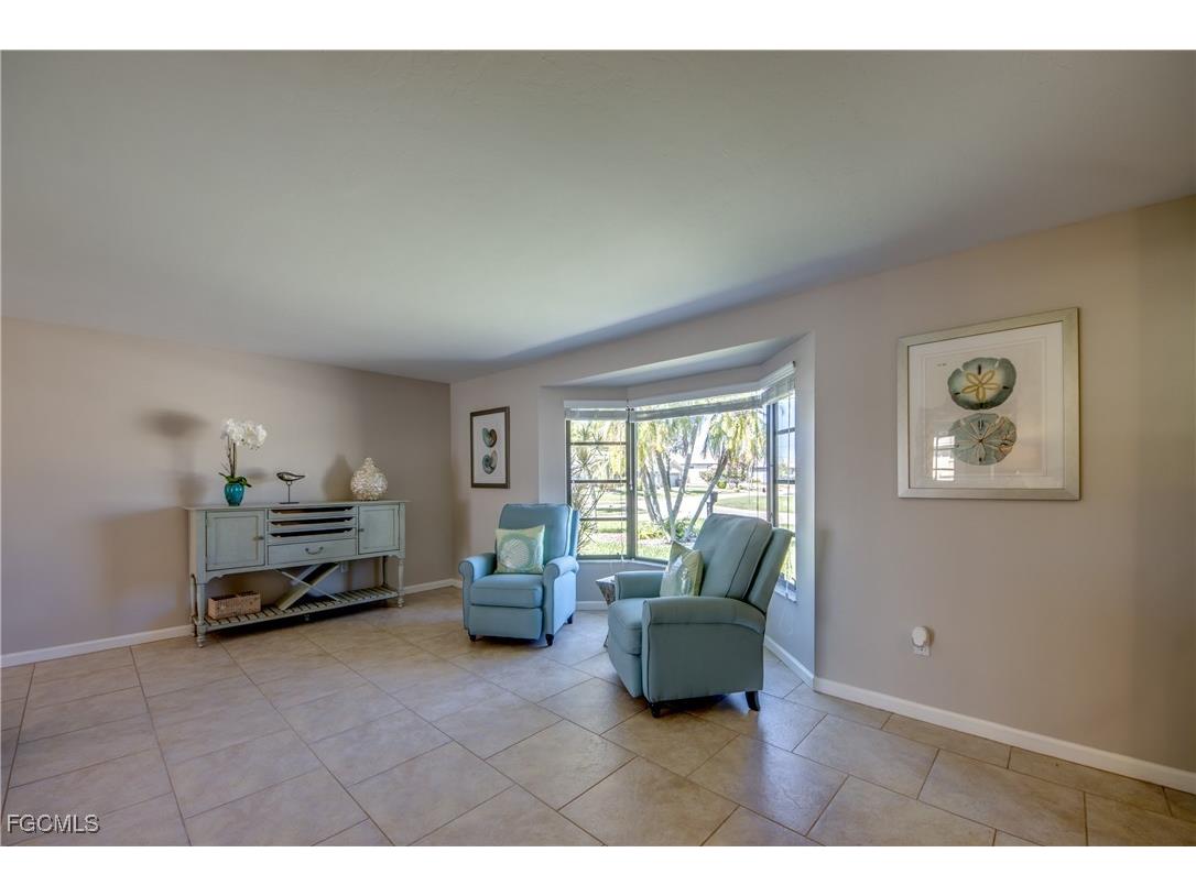 4627 SW 2nd Avenue Cape Coral FL 33914 2025005817 image8