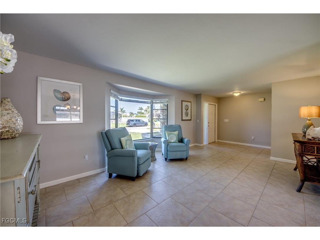 4627 SW 2nd Avenue Cape Coral FL 33914 2025005817 image9