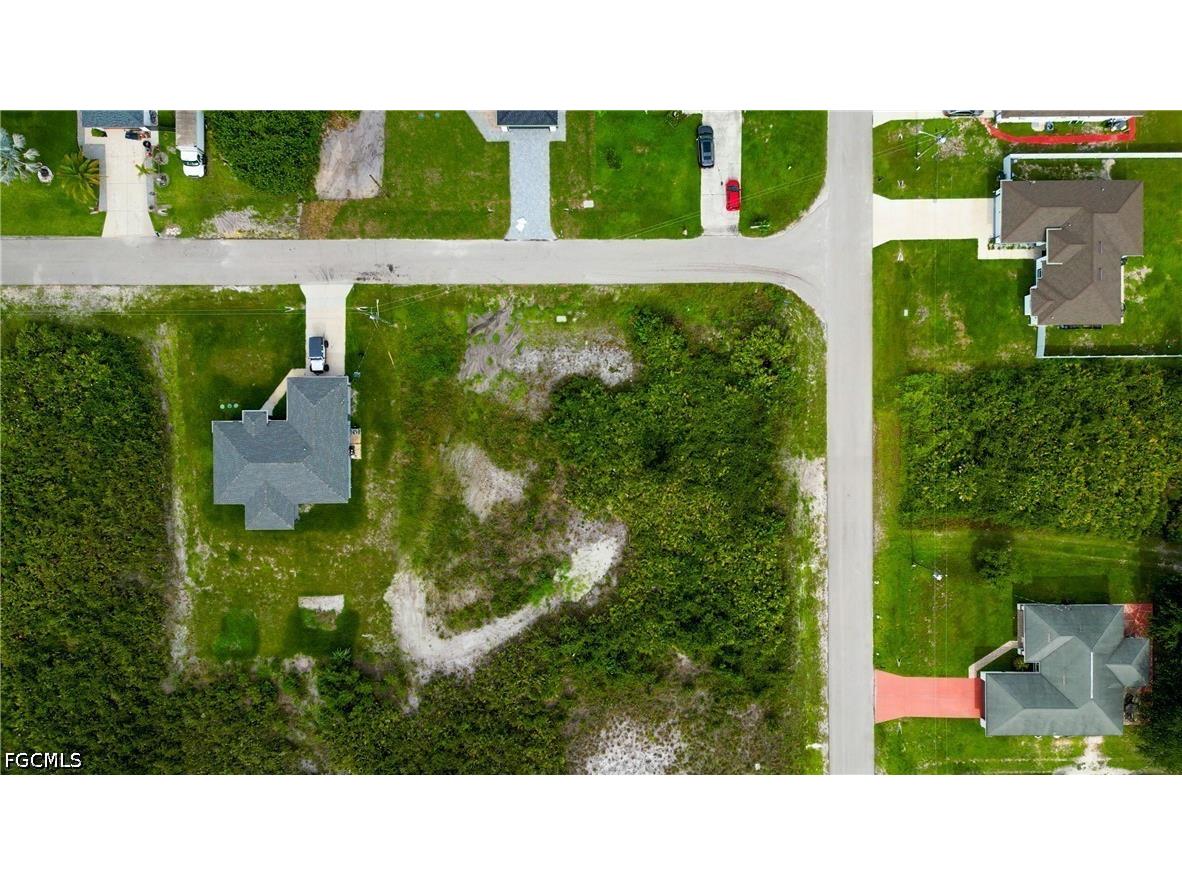 4628 & 4630 Dora Avenue N Lehigh Acres FL 33971 2026029927 image10