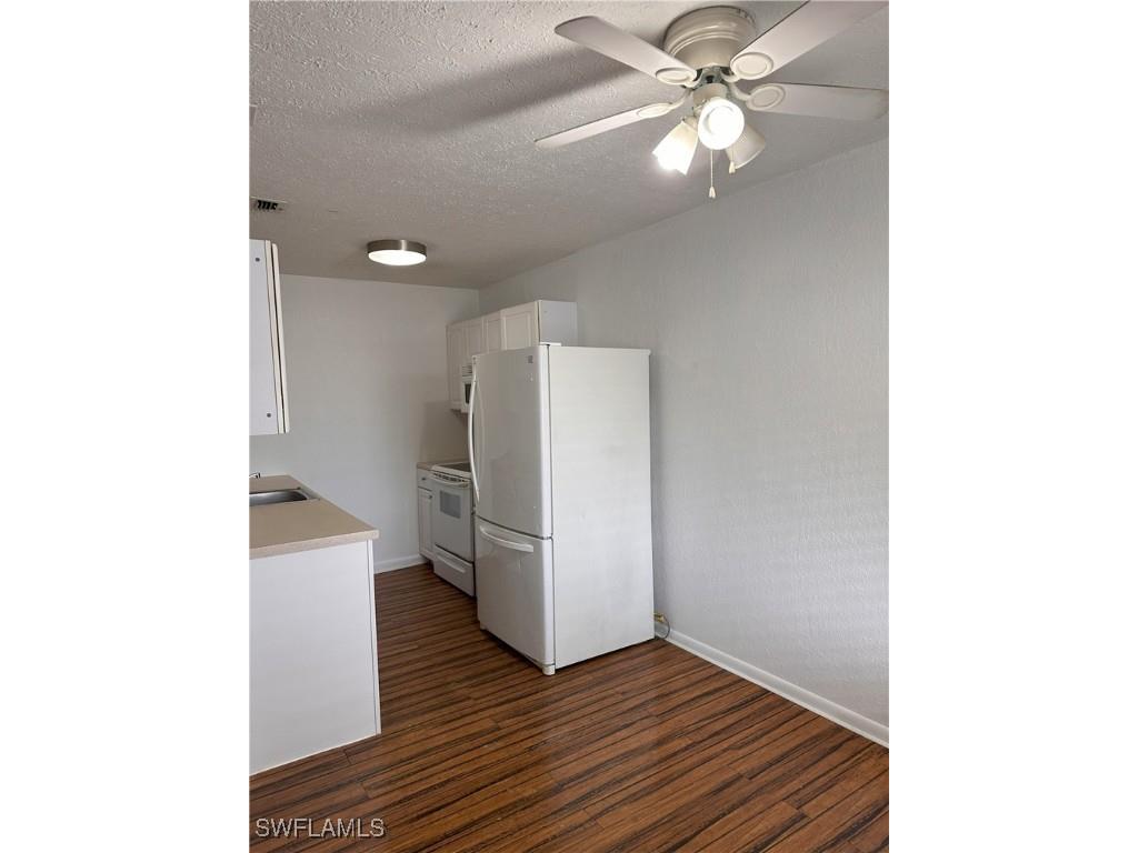 4629 Bayshore Drive #J7 Naples FL 34112 226003456 image3