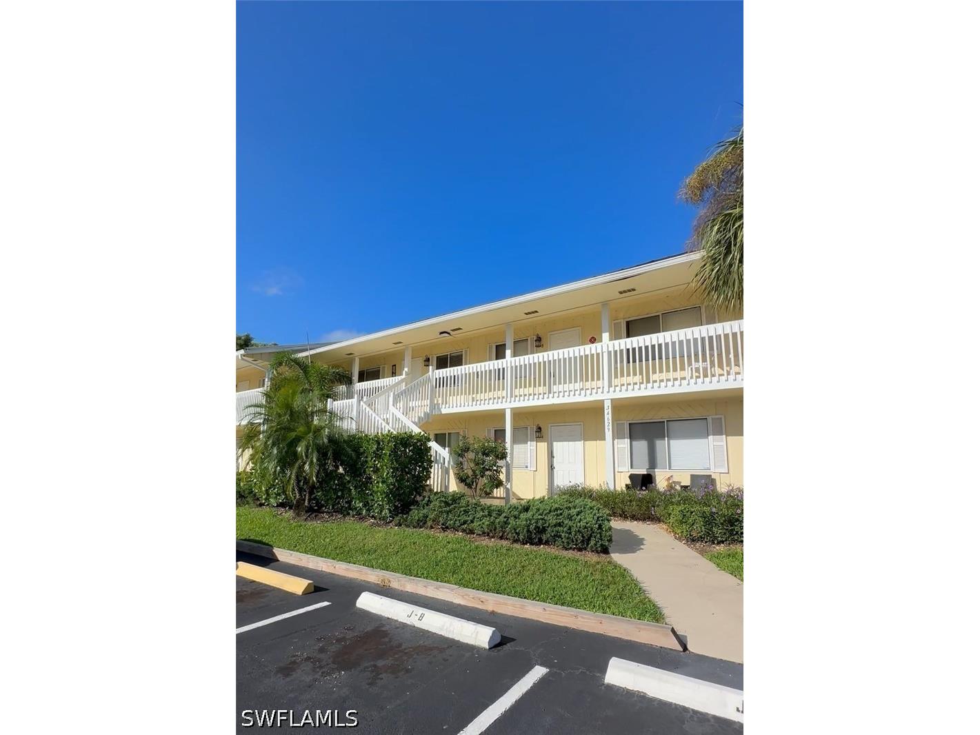 4629 Bayshore Drive #J7 Naples FL 34112 226017550 image1