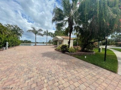 4629 Southern Breeze Drive Naples FL 34114 225075272 image1