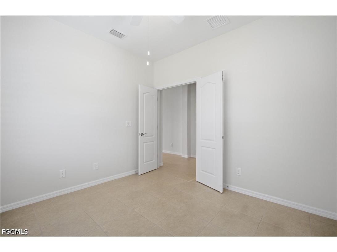 4629 Waterscape Lane Fort Myers FL 33966 2026021265 image25