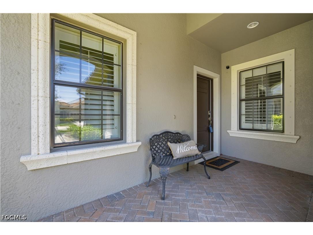 4629 Waterscape Lane Fort Myers FL 33966 2026021265 image3