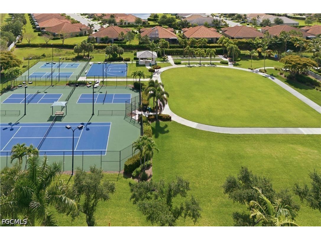 4629 Waterscape Lane Fort Myers FL 33966 2026021265 image34