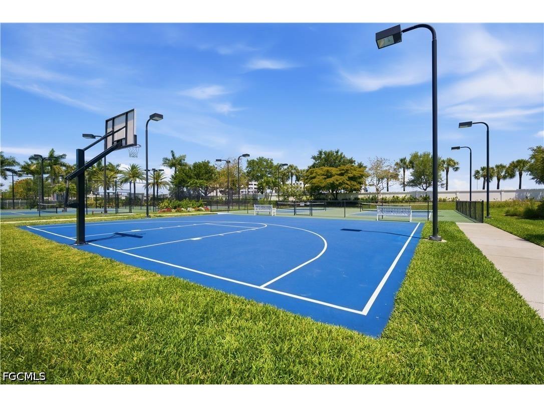 4629 Waterscape Lane Fort Myers FL 33966 2026021265 image39