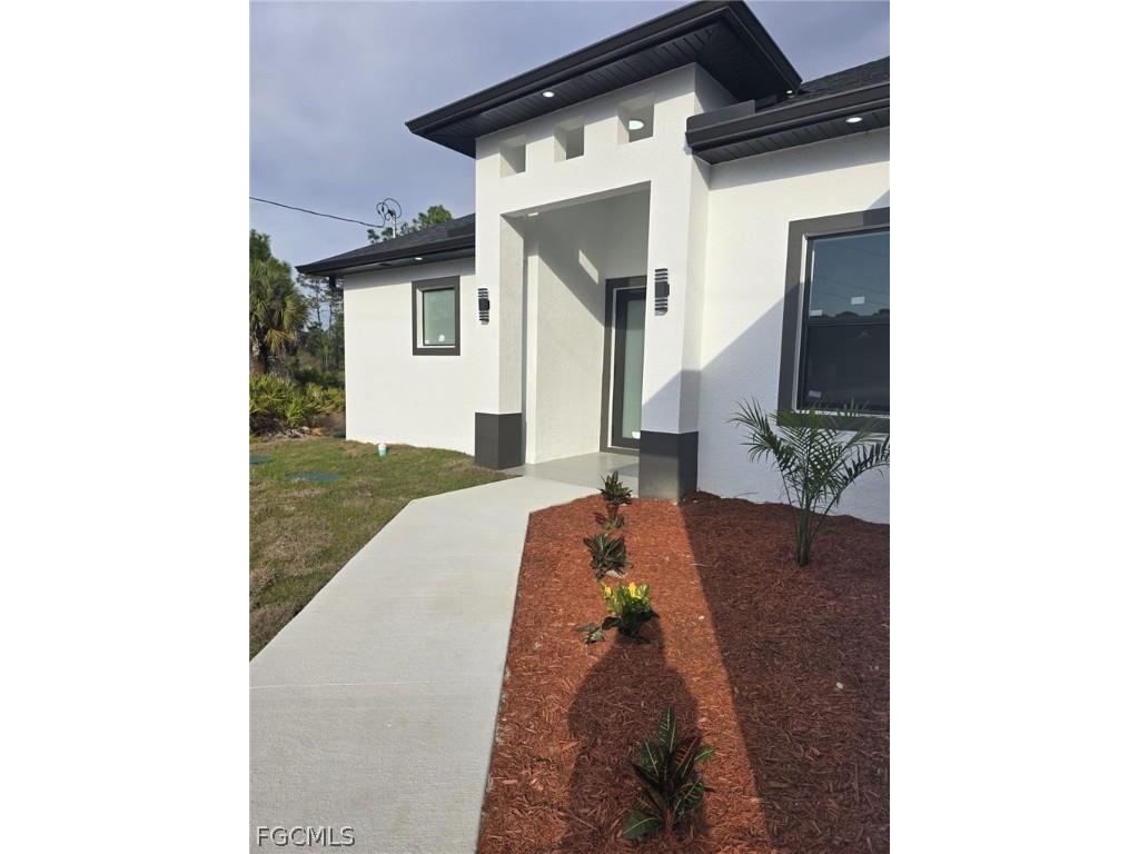463 Zimmerman Avenue Lehigh Acres FL 33974 2026004520 image2