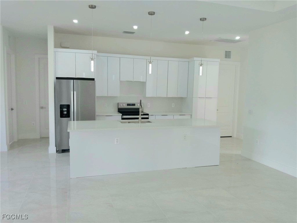 463 Zimmerman Avenue Lehigh Acres FL 33974 2026004520 image4