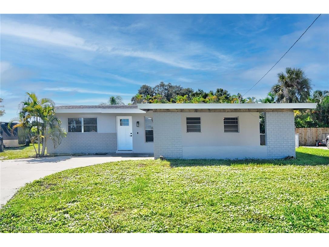 4630 Meridian Circle North Fort Myers FL 33903 223069930 image1