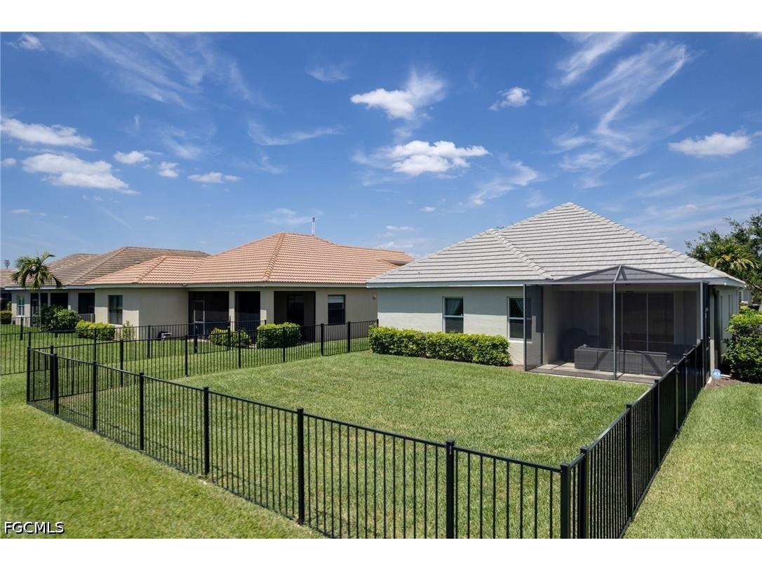 4630 Mystic Blue Way Fort Myers FL 33966 2026017499 image18