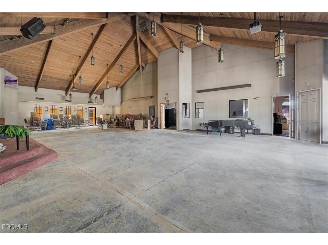 4630 Palm Beach Boulevard Fort Myers FL 33905 2025019671 image11