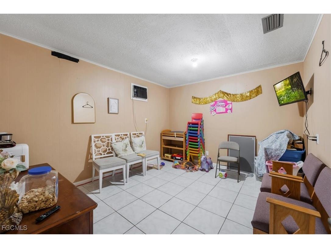 4630 Palm Beach Boulevard Fort Myers FL 33905 2025019671 image21