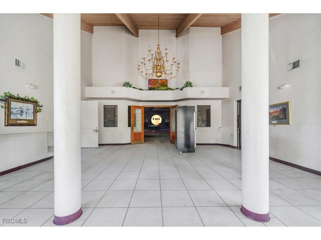 4630 Palm Beach Boulevard Fort Myers FL 33905 2025019671 image3