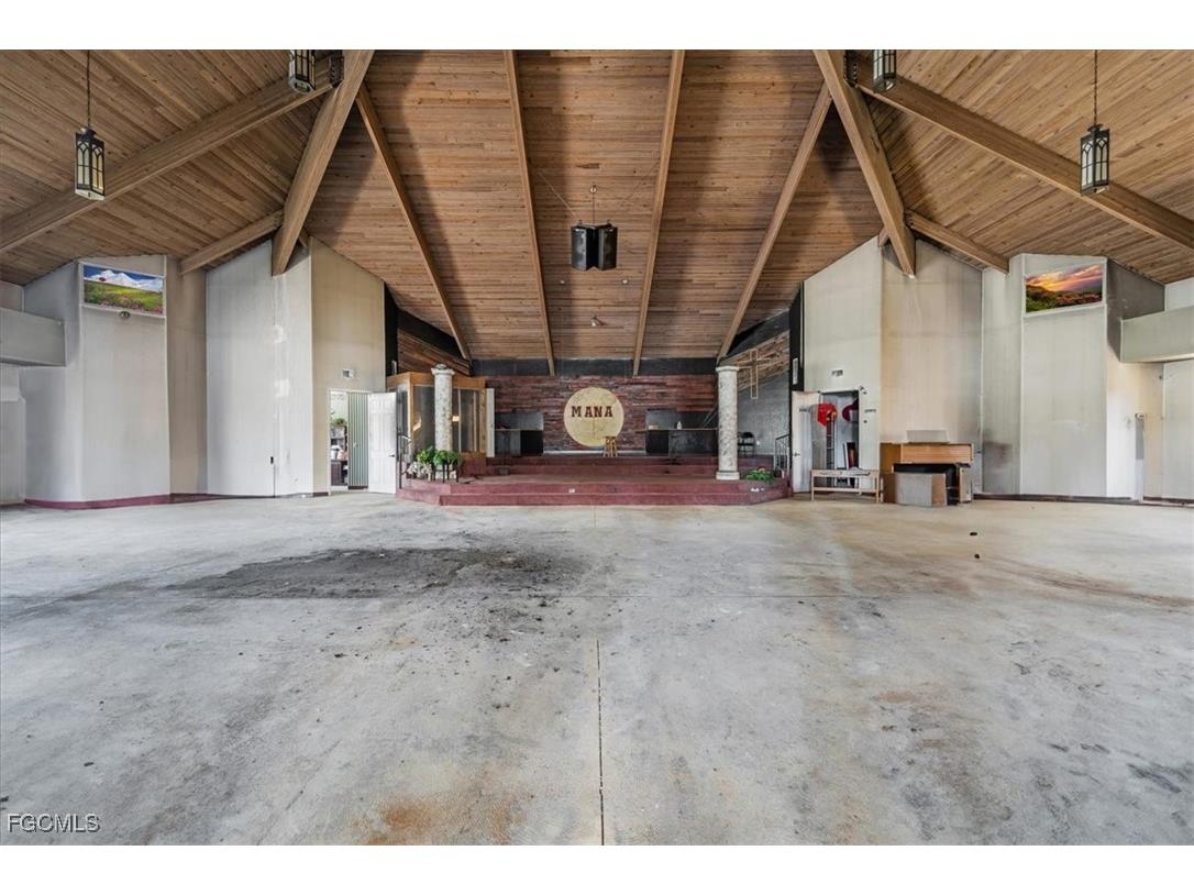 4630 Palm Beach Boulevard Fort Myers FL 33905 2025019671 image9