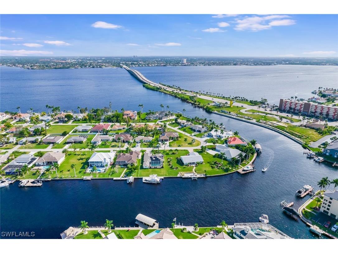 4630 SE 20th Avenue Cape Coral FL 33904 223091586 image2